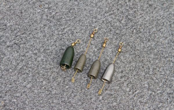 Breakaway drop-shot weights allow you to fish this finesse rig in heavy cover with less risk of losing the entire rig.