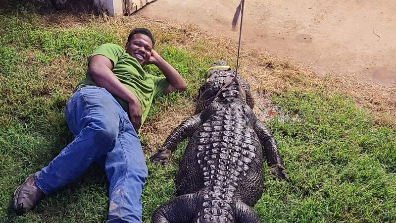 Kywan Housley's 12’ 5” gator