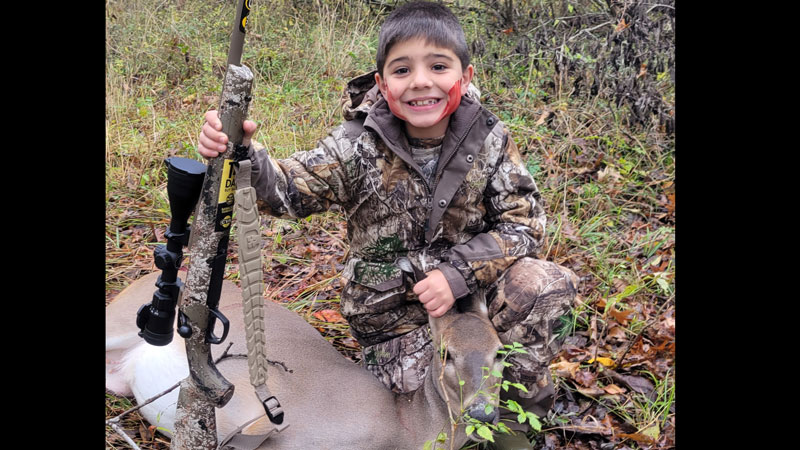 Carter Couvillion makes the perfect shot