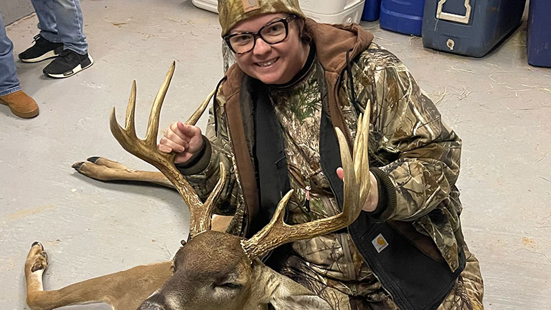 Katelyn Welch gets her first deer