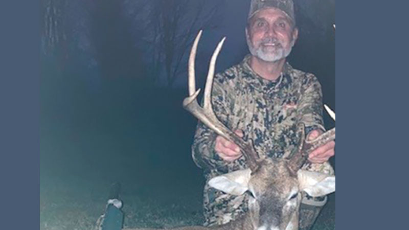 Larry Huddleston gets nice Terrebonne Parish buck