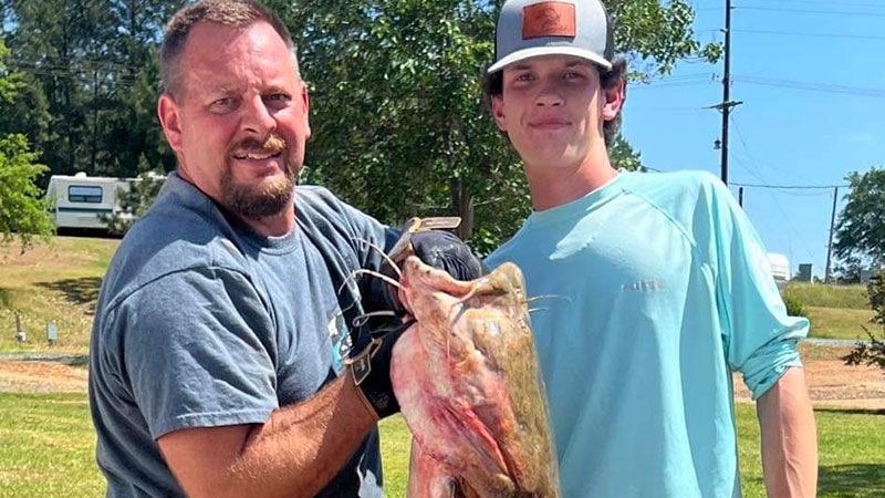 62-pound Lake Claiborne cat