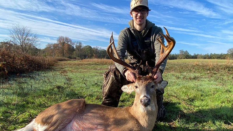 Justin Michael Childress with Claiborne Parish buck