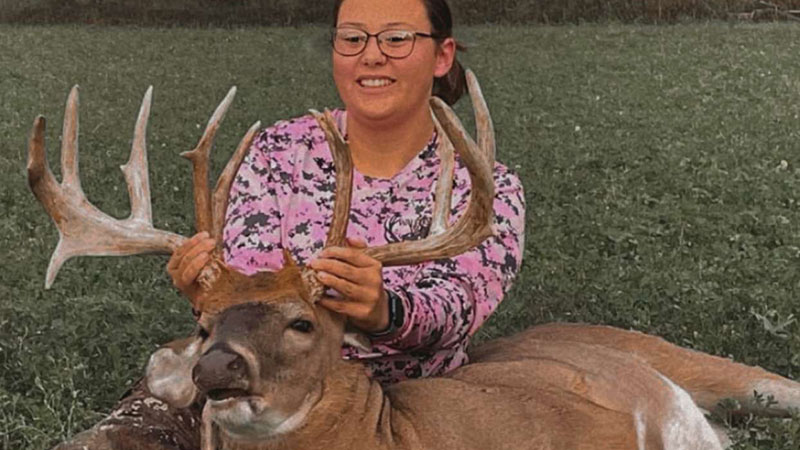 Analiese's Michigan buck