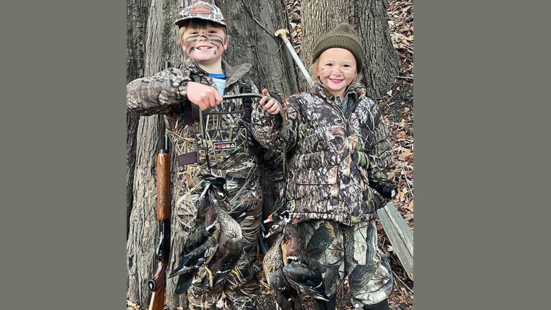 The Erwins hunt in Madison Parish